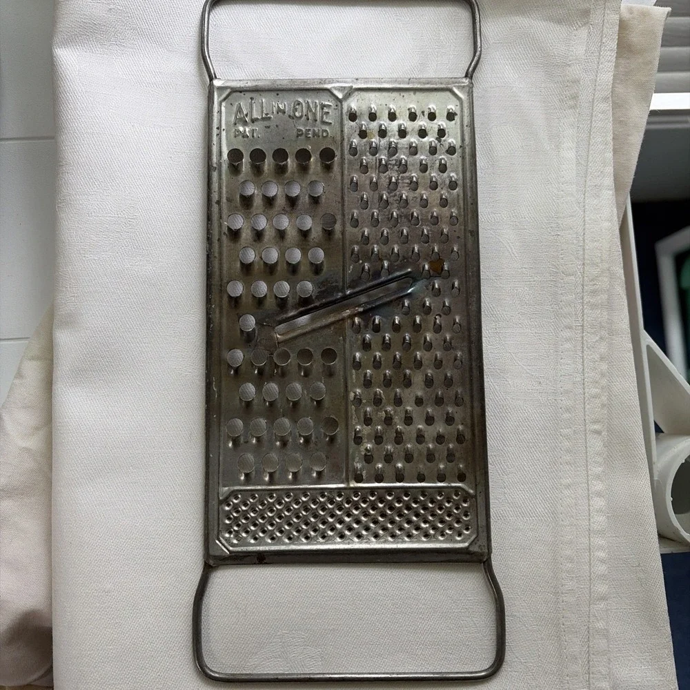 Grater Vintage All In One‎ Brand Metal Flat Cheese Vegetable Grater Rustic